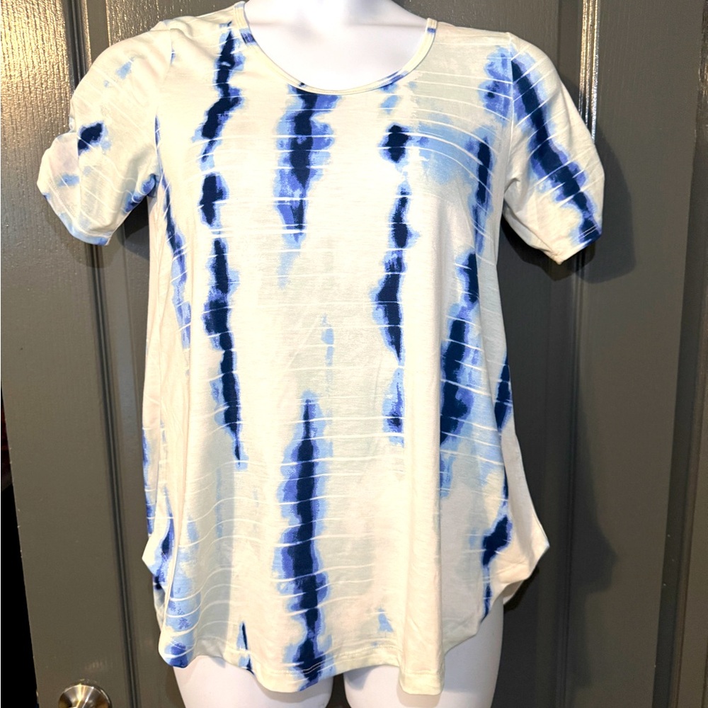 LuLaRoe Morgan Top XS Tie Dye Blue White Short Sleeve